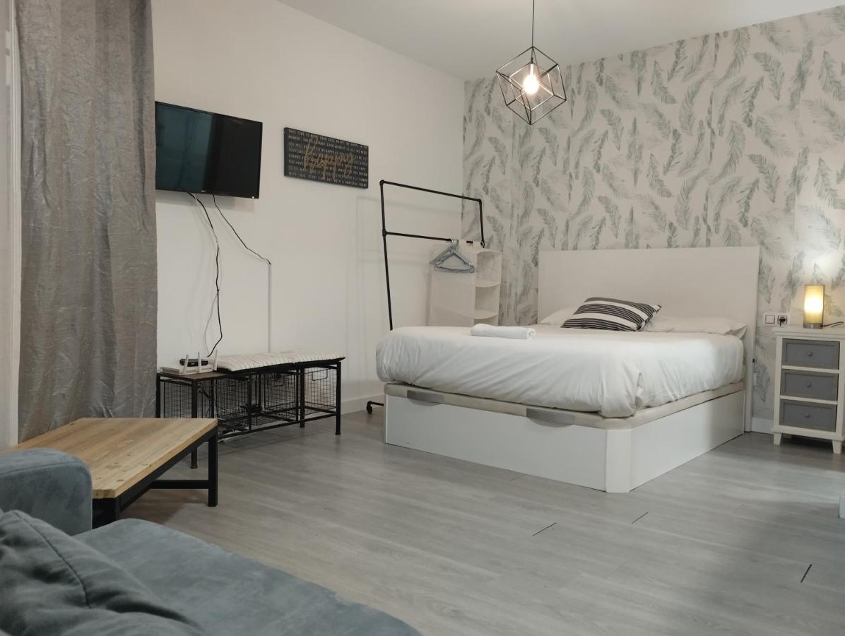 Malaga Centre Studio & Parking Zewnętrze zdjęcie